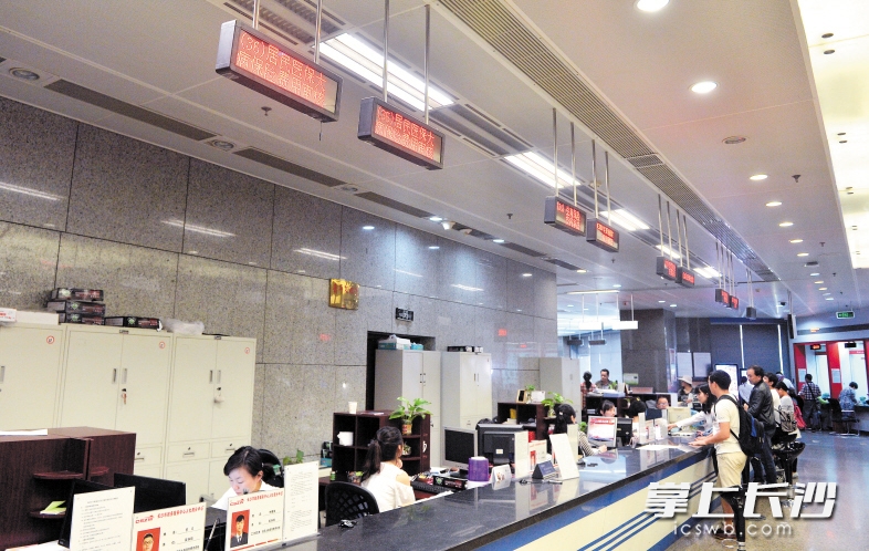 内江同城24小时医保提取(同城医保卡转移怎么办理)